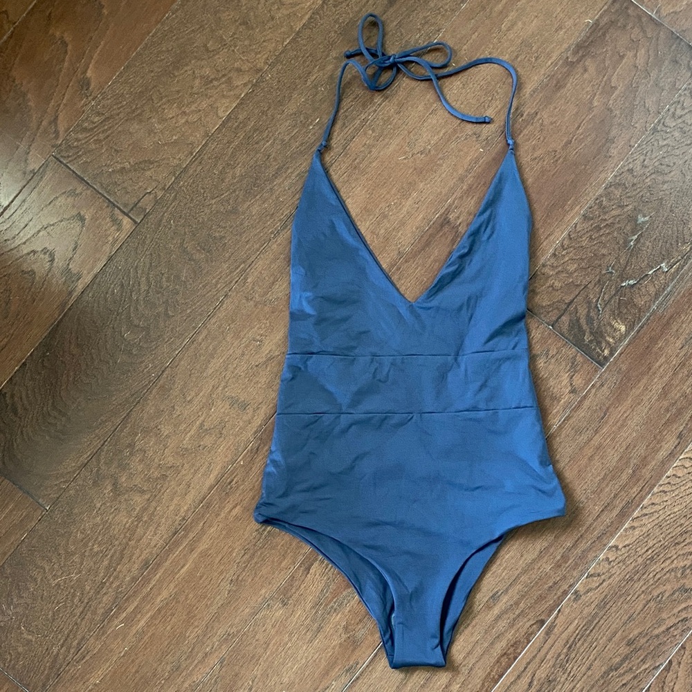 TAVIK | Swim
